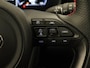 Toyota Yaris Cross 1.5 Hybrid 130 GR Sport - PANORAMADAK - PARKEERSENSOREN VOOR EN ACHTER - 130 PK - DODEHOEK DETECTIE - 360 GRADEN CAMERA - HEAD-UP DISPLAY - ELEKTRISCHE ACHTERKLEP - JBL GELUIDSINSTALLATIE - VOORRUIT, STUUR EN STOEL VERWARMING