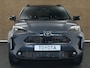 Toyota Yaris Cross 1.5 Hybrid 130 GR Sport - PANORAMADAK - PARKEERSENSOREN VOOR EN ACHTER - 130 PK - DODEHOEK DETECTIE - 360 GRADEN CAMERA - HEAD-UP DISPLAY - ELEKTRISCHE ACHTERKLEP - JBL GELUIDSINSTALLATIE - VOORRUIT, STUUR EN STOEL VERWARMING