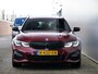 BMW 3-Serie Touring 330d Business Edition Plus M-pakket / Schuifdak / Carplay / ACC / Leder