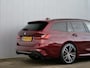 BMW 3-Serie Touring 330d Business Edition Plus M-pakket / Schuifdak / Carplay / ACC / Leder