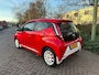 Toyota Aygo 1.0 VVT-i x-play sport white