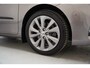 Toyota Auris 1.8 Hybrid Lease Pro [Pano Half leder Camera]