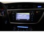 Toyota Auris 1.8 Hybrid Lease Pro [Pano Half leder Camera]