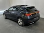 SEAT Leon 1.5 eTSI FR / AUTOMAAT/ PANO/ STUUR+STOEL VERWARMING/ PARK. SENSOREN V+A/ CRUISE CONTROL/ DIGITAL DASH/ FULL LINK/ LANE-ASSIST/ RIJ-MODI/ NAVI/ DAB/ CLIMA/ LED/ ISOFIX/ 17'' LMV