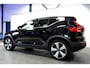 Volvo XC40 1.5 T4 155kW/211pk DCT7 Plug-in hybrid Bright SPORTSTOELEN + EL.TREKHAAK + STOELVERWARMING + CRUISE + LED-KOPLAMPEN + NAVI SENSUS + STUURVERWARMING + DRIVE MODES + CAMERA + LANE ASSIST + PARKSENSOREN + 19" LM-VELGEN!!