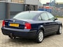 Volkswagen Passat 2.3 V5 LEER AUTOMAAT CLIMA CRUISE PDC TREKHAAK