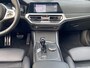 BMW 3-Serie 330e M Sport High Executive / Automaat / NL-Auto / 55.000 Km / Dealer-Onderhouden / Vol-Leder / Schuif-Kanteldak / Head-Up Display / Digitaal Dashboard / LED / DAB / Apple-Carplay&Android-Auto / Navi / Rondom Camera's / Stuur+Stoelverwarming / Flippers / Cruise-Control / Climate-Control / ELKTR-Pakket / PDC / LMV 19'' / ENZ.