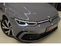 Volkswagen Golf 1.5 eTSI R-Line Business PANO/HK/CAM/CARPLAY/ACC/DCC/VOL