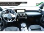 Mercedes-Benz A-klasse 180 Business Solution AMG automaat climate&cruise control carplay/android sportzetels stoelverwarming widescreen virtual cockpit