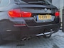 BMW 5-Serie Touring 520i High Executive Leer | Sportstoelen | Trekhaak | Nwe beurt & APK