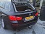 BMW 5-Serie Touring 520i High Executive Leer | Sportstoelen | Trekhaak | Nwe beurt & APK