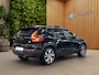 Volvo XC40 Recharge P8 AWD R-Design | Trekhaak | Camera | Panoramadak | Stuur/stoelverwarming | Pilot Assist