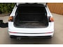 Volkswagen Tiguan 1.5 TSI ACT Highline Business R | Panoramadak | CarPlay | Stoelverwarming | Adaptive Cruise | Camera | 20" Velgen