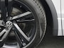 Volkswagen Tiguan 1.5TSI/150PK R Line Black Style DSG · Panoramadak · Trekhaak · Apple/Android Car Play ·