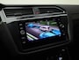 Volkswagen Tiguan 1.5TSI/150PK R Line Black Style DSG · Panoramadak · Trekhaak · Apple/Android Car Play ·