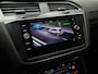 Volkswagen Tiguan 1.5TSI/150PK R-Line DSG · Panoramadak · Apple/Android Car Play  · Camera · Stoel -& Stuurverwarming