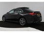 Mercedes-Benz A-klasse 250 e Premium Plus (PANORAMADAK, STOELVERWARMING, ELEKTR STOELEN, CAMERA, SFEERVERLICHTING, SENSOREN)
