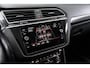 Volkswagen Tiguan 2.0 TSI 4Motion Highline Pano LED Trekh HU