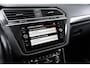 Volkswagen Tiguan 2.0 TSI 4Motion Highline Pano LED Trekh HU