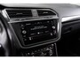 Volkswagen Tiguan 2.0 TSI 4Motion Highline Pano LED Trekh HU
