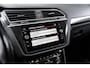 Volkswagen Tiguan 2.0 TSI 4Motion Highline Pano LED Trekh HU