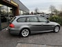 BMW 3-Serie Touring 320d Efficient Dynamics Edition Luxury Line Sportstoelen Navigatie PDC Cruise Xenon Trekhaak