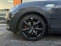 MINI Clubman Mini 2.0 Cooper S Chili Serious Business JCW Panoramadak Harman/Kardon Keyless Cruise Stoelverw. John Cooper Works 18''LM