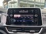 Volkswagen T-Roc 1.0 TSI LIFE EDITION AIRCO LMV PDC CARPLAY STOELVW ALCANTARA