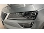 Skoda Karoq 1.5 TSI ACT Style Business automaat benzine navigatie cruisecontrole parkeersensoren stoelverwarming led trekhaak