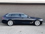 BMW 5-Serie Touring 520d High Executive | Panoramadak | Luxury line | 360 Camera | Head-up Display