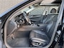 BMW 5-Serie Touring 520d High Executive | Panoramadak | Luxury line | 360 Camera | Head-up Display