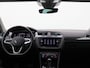 Volkswagen Tiguan 1.4 TSI eHybrid Elegance 245PK DSG Pano-Schuifdak, Keyless, Trekhaak, Achteruitrijcamera, 18" LM Velgen, Matrix LED-Verlichting, Side Assist