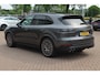 Porsche Cayenne 3.0 E-Hybrid / SOH 93,5%  / Trekhaak / Panoramadak / 360Camera / Head-up / 21'' / Keyless / Bose / Sportchrono / Softclose / Stuurverwarming / Leder / Cruise Control