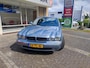 Jaguar XJ 3.0 V6 AUTOMAAT,zuinig+slechts 1500 kg.