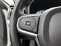 Volvo V60 2.0 B3 Momentum Advantage | Adaptive cruise | 19" | Leder | Stoe
