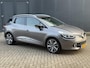 Renault Clio Estate 1.2 Iconic / Stoelverwarming / Cruise Control / Navigatie / Bluetooth / All Season Banden /