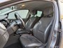 Renault Clio Estate 1.2 Iconic / Stoelverwarming / Cruise Control / Navigatie / Bluetooth / All Season Banden /
