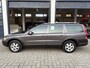Volvo XC70 2.5 T Momentum AUT./LEDER/CRUISE/TOPSTAAT