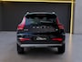 Volvo XC40 T4 Core Recharge Plug-In Hybrid Zwarte Hemel l Lane Assist