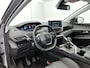 Peugeot 3008 1.2 Allure 130pk | 1ste Eigenaar | Trekhaak | Navigatie | Climate Control | Cruise Control | Achteruitrijcamera | LED | 18" LMV | Dodehoekdetectie | Apple Carplay/Android Auto |