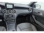 Mercedes-Benz A-klasse 180 Ambition AMG Line Automaat Panorama NAP