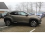 Toyota Yaris Cross 1.5 HYBRID 115 DYNAMIC STOEL-STUUR & RUITENWISSER VERW. KEYLESS PARK.SENSOREN V+A