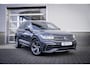 Volkswagen Tiguan 1.5 TSI R-Line Business+ | Achteruitrijcamera | Elektrisch glazen panorama-dak | Geheugenfunctie aan bestuurderskant