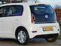 Volkswagen Up! 1.0 BMT high up! | stoelverwarming | all-season-banden