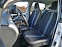 Volkswagen Up! 1.0 BMT high up! | stoelverwarming | all-season-banden