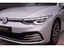 Volkswagen Golf 1.4 eHybrid Style PHEV | Elek. Trekhaak | Q-Light | Carplay | Memory | Navi | Sfeerverlichting