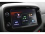 Toyota Aygo 1.0 VVT-i x-play | Airco | Parkeercamera | Apple carplay - Android auto |