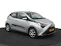 Toyota Aygo 1.0 VVT-i x-play | Airco | Parkeercamera | Apple carplay - Android auto |