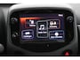 Toyota Aygo 1.0 VVT-i x-play | Airco | Parkeercamera | Apple carplay - Android auto |