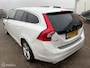 Volvo V60 2.4 D6 AWD Plug-In Hybrid Summum schade rijd goed